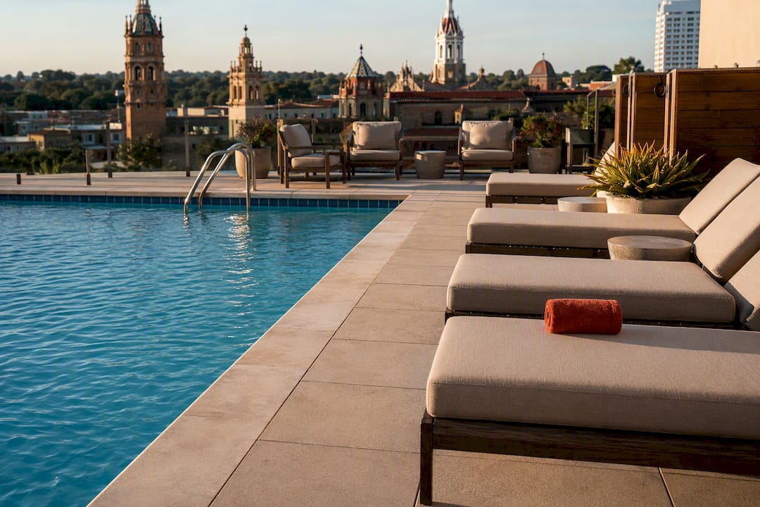 Rooftop hotel pool overlooking Plaza